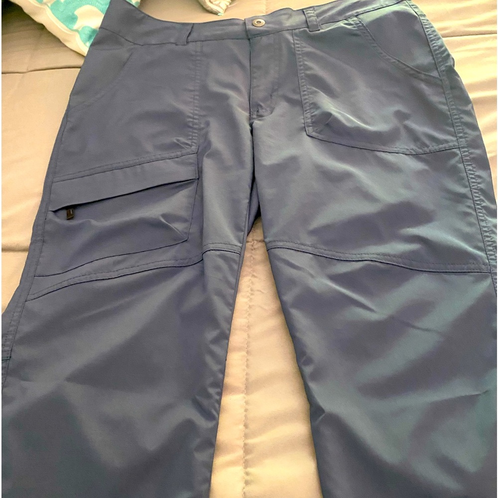 Columbia Omni-shield women’s pants (Like new)
